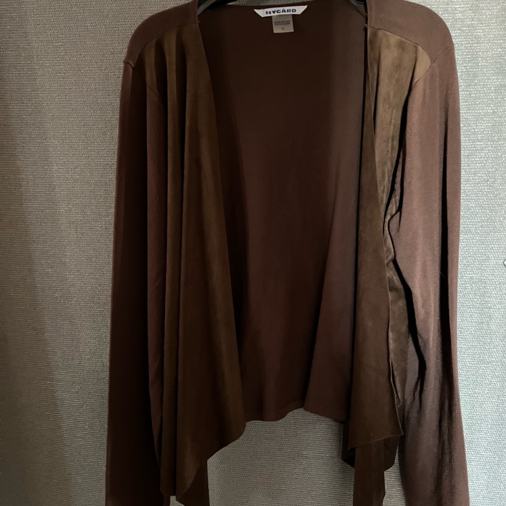 Nee Nygard pull on cover